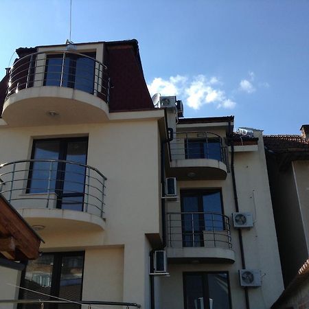 Guest House Luchi Varshets  Εξωτερικό φωτογραφία