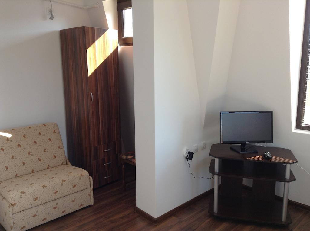 Guest House Luchi Varshets  Εξωτερικό φωτογραφία
