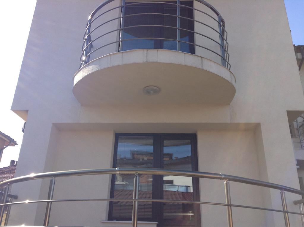 Guest House Luchi Varshets  Εξωτερικό φωτογραφία